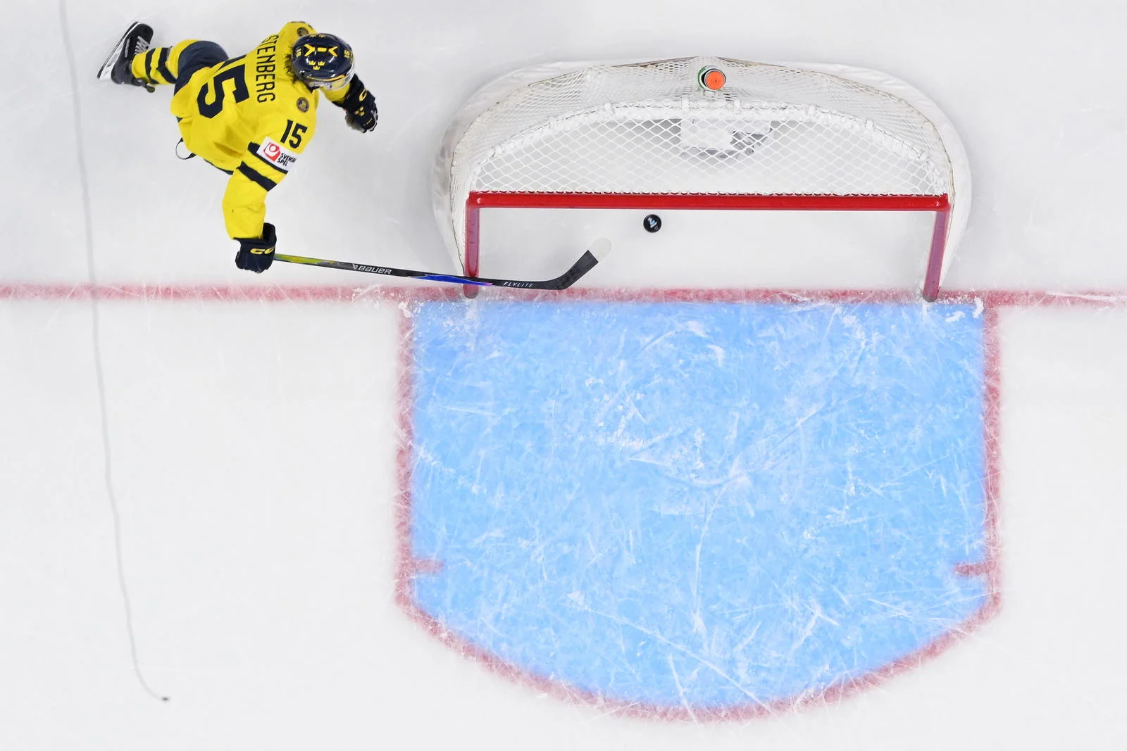 Ivar Stenberg scored the insurance marker in the gold medal game for Team Sweden (Nick Wosika-Imagn Images)