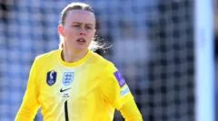 Hannah Hampton’s Late Heroics Secure England’s 1-0 Victory Over Iceland